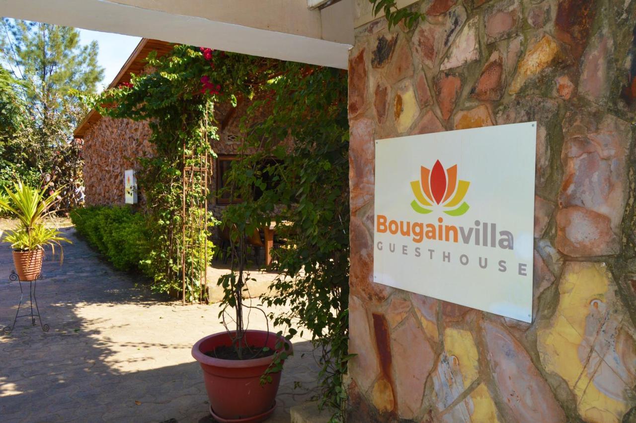 Bougainvilla Boutique Hotel & Restaurant Лубумбаши Екстериор снимка