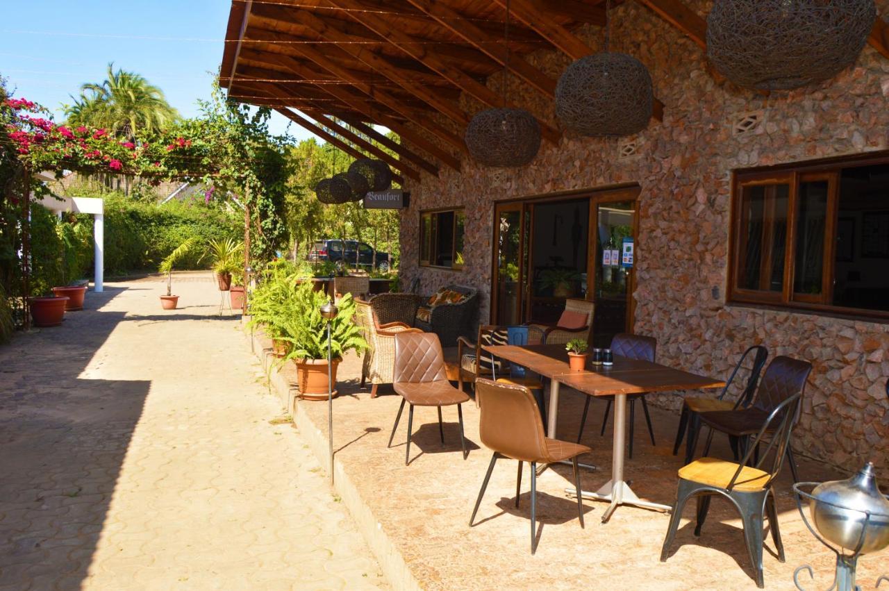 Bougainvilla Boutique Hotel & Restaurant Лубумбаши Екстериор снимка
